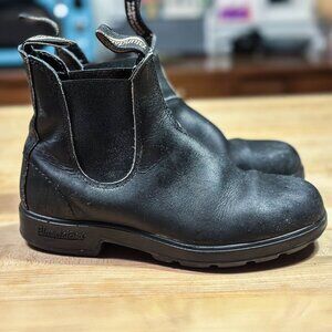 Kids Blundstone Classics Series black leather Chelsea boot